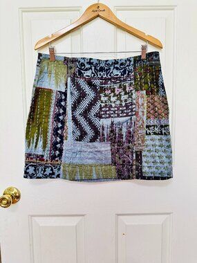 DYLAN MULTICOLOR WHIPSTITCH PATCHWORK PRINT PENCIL CUT MINI SKIRT LARGE